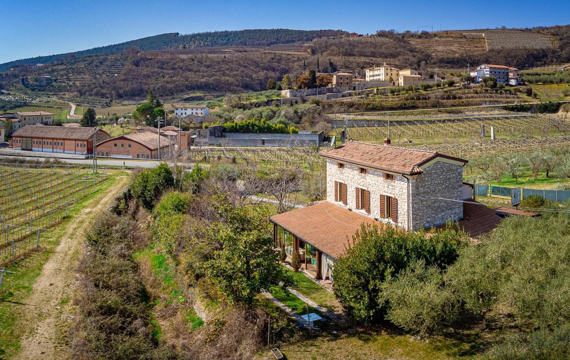 Villa Ada Negrar Bagian luar foto
